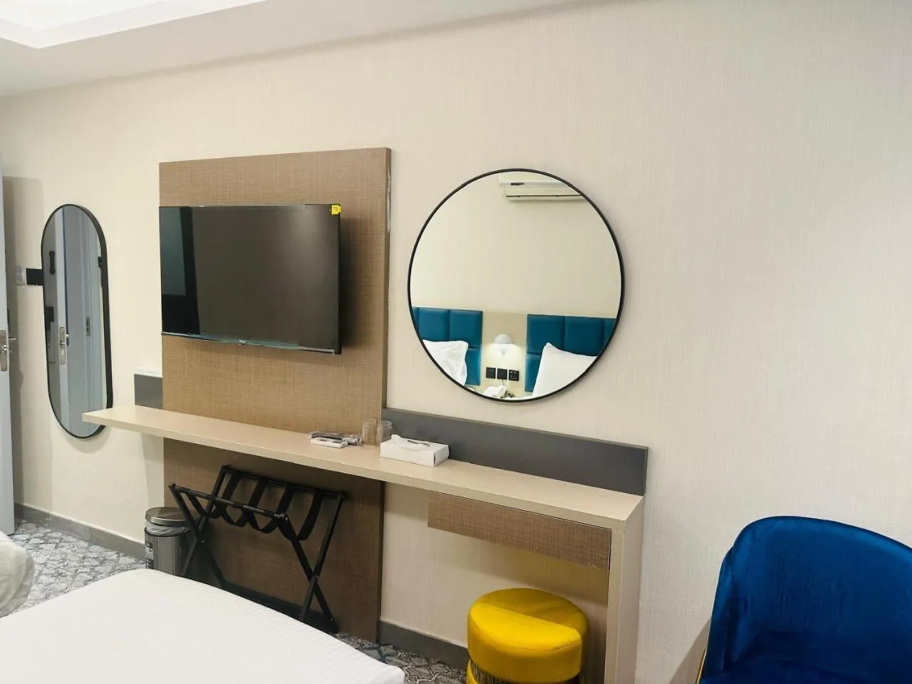Sky View Hotel ドバイ 0*,  アラブ首長国連邦